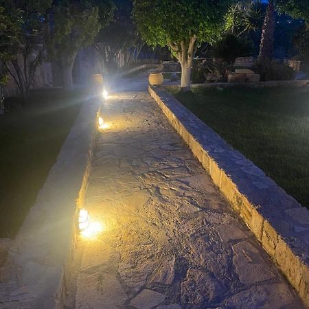 Pistachio Guesthouse, Παραδοσιακός Ξενώνας Vathi  Exterior photo