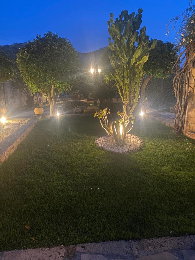 Pistachio Guesthouse, Παραδοσιακός Ξενώνας Vathi  Exterior photo